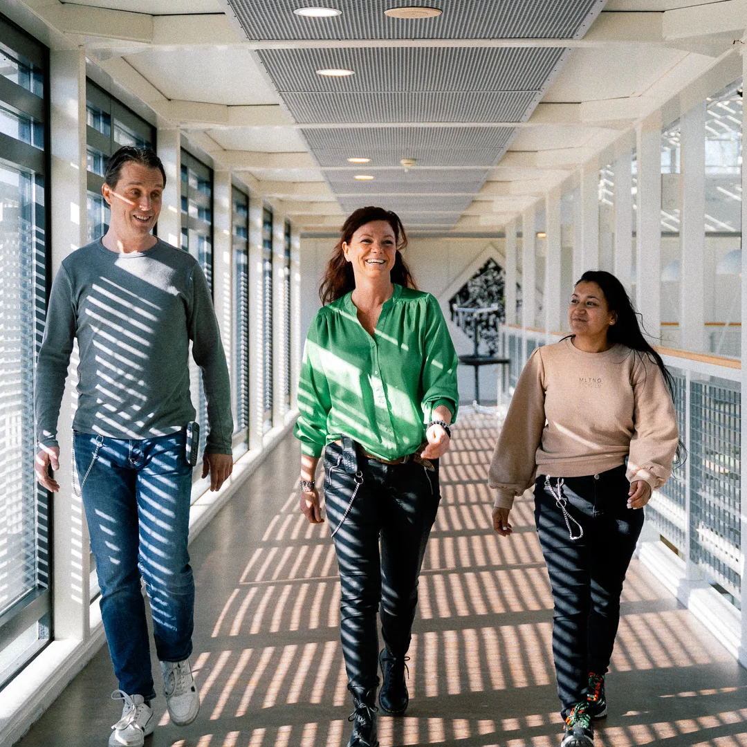 Offer cover image 4mhllmtmfvem